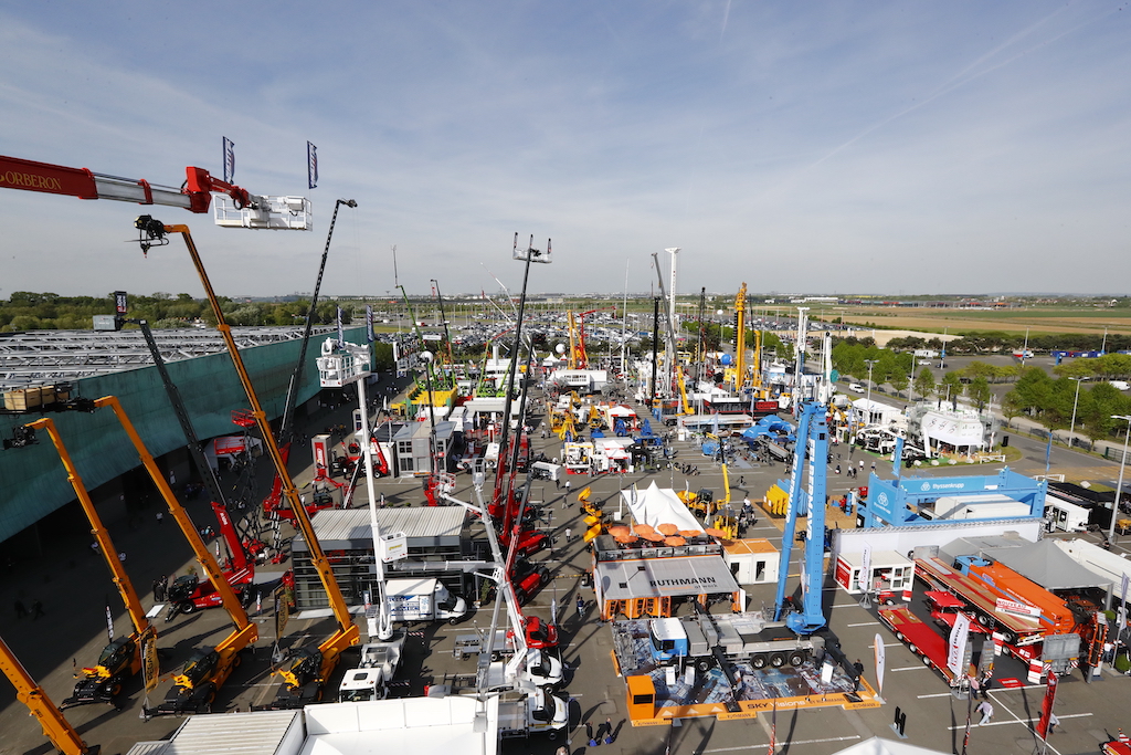 LVM Nacelles sarà presente con i ragni Easy Lift alla fiera Intermat 2024